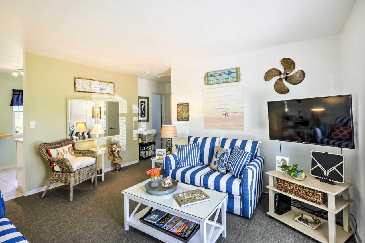 New Smyrna Beach Abode With Fire Pit, Walk To Beach! Екстериор снимка
